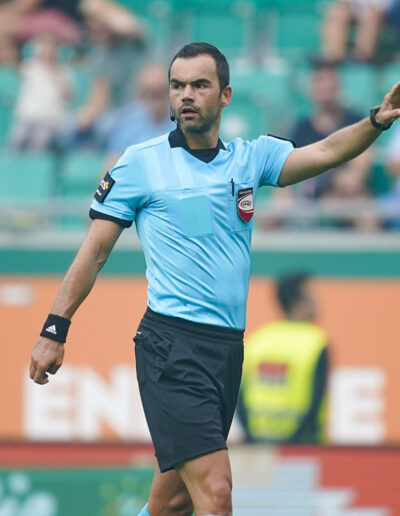 SCHIEDSRICHTER STEFAN EBNER (SK RAPID_WIEN - SC AUSTRIA_LUSTENAU 1:1/ALLIANZ_STADION); © FOTObyHOFER/CHRISTIAN HOFER, 7.8.2022