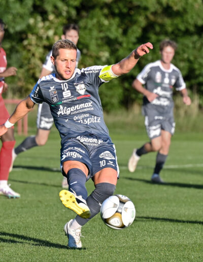 Am Kicken: Markus Blutsch (c) Foto Dostal_sq